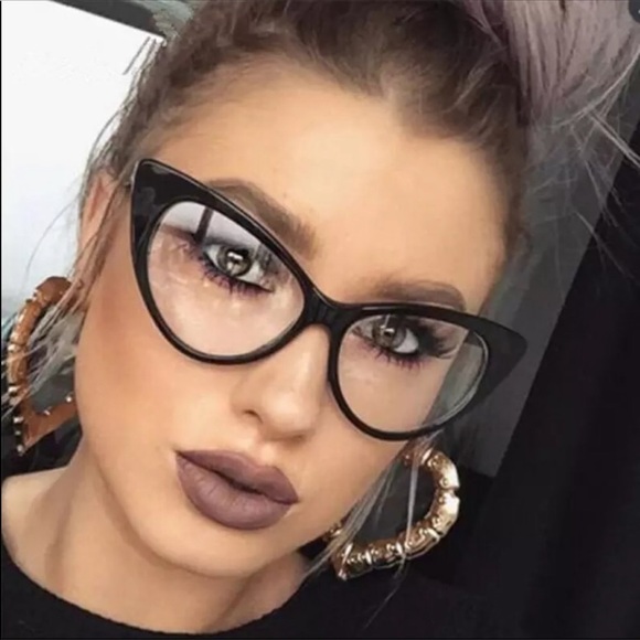 TRENDZZ BOUTIQUE Accessories - Fashion Glasses